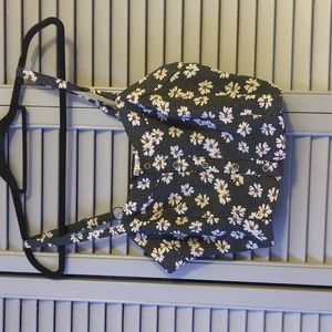 xhilaration Daisy Crop Top